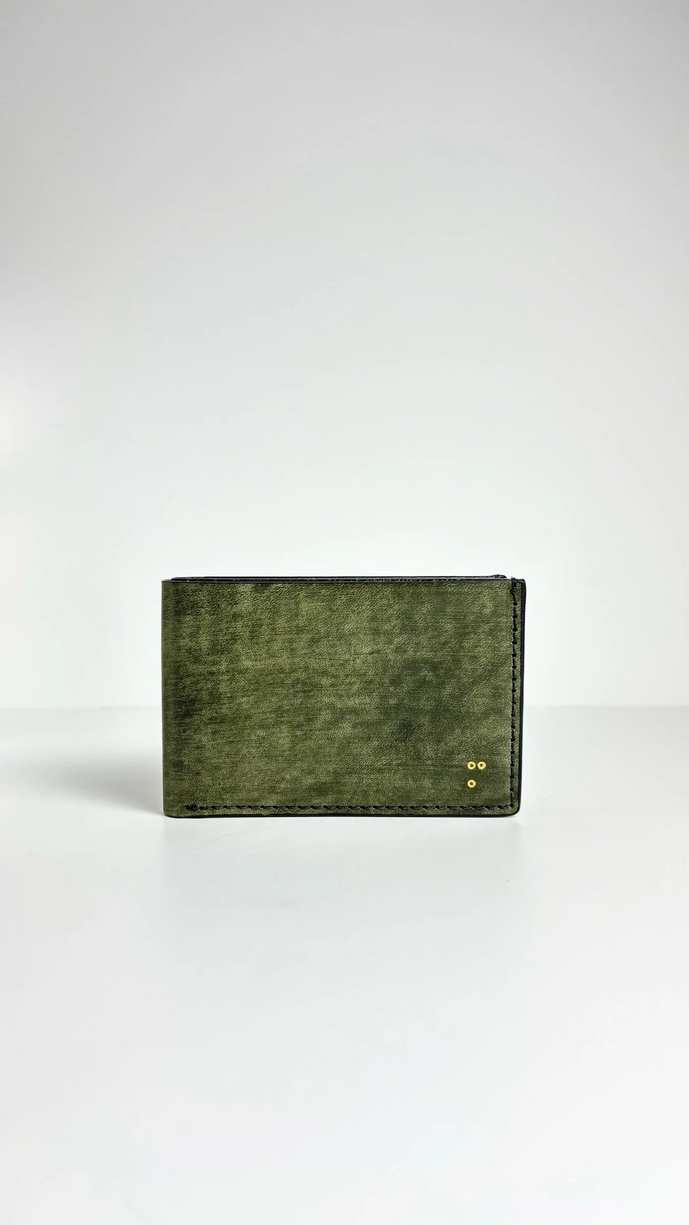 Cali - Compact Bifold Wallet