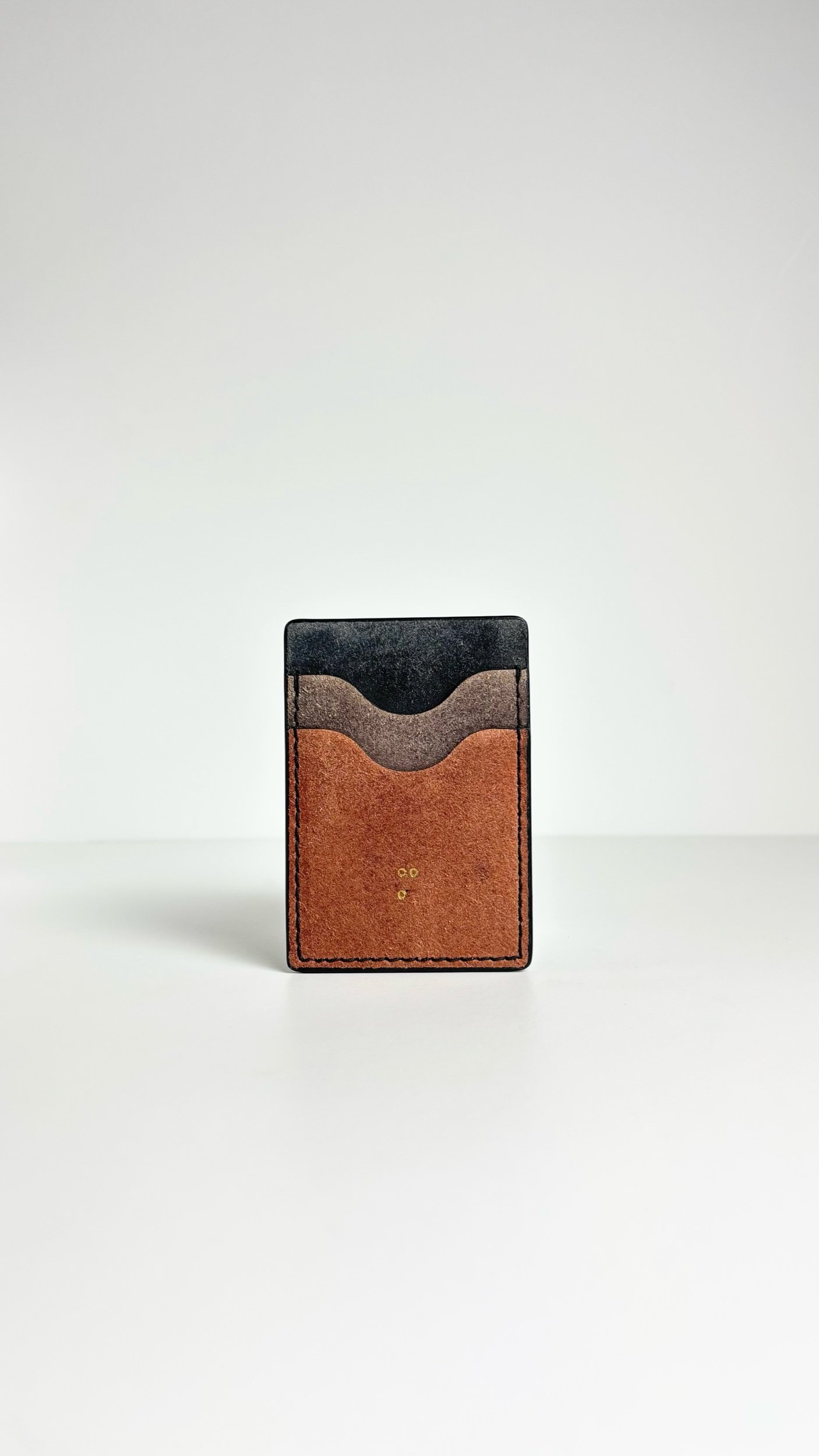 Roma - Magnetic Card Holder