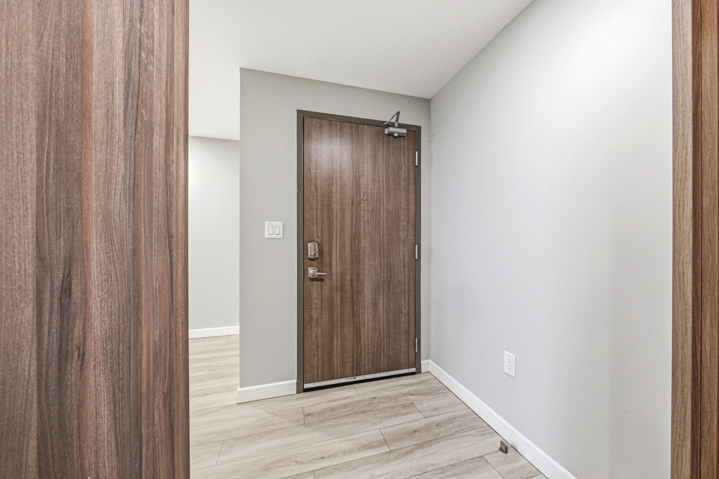 4 - Suite 2306 Marquee Residence.jpg