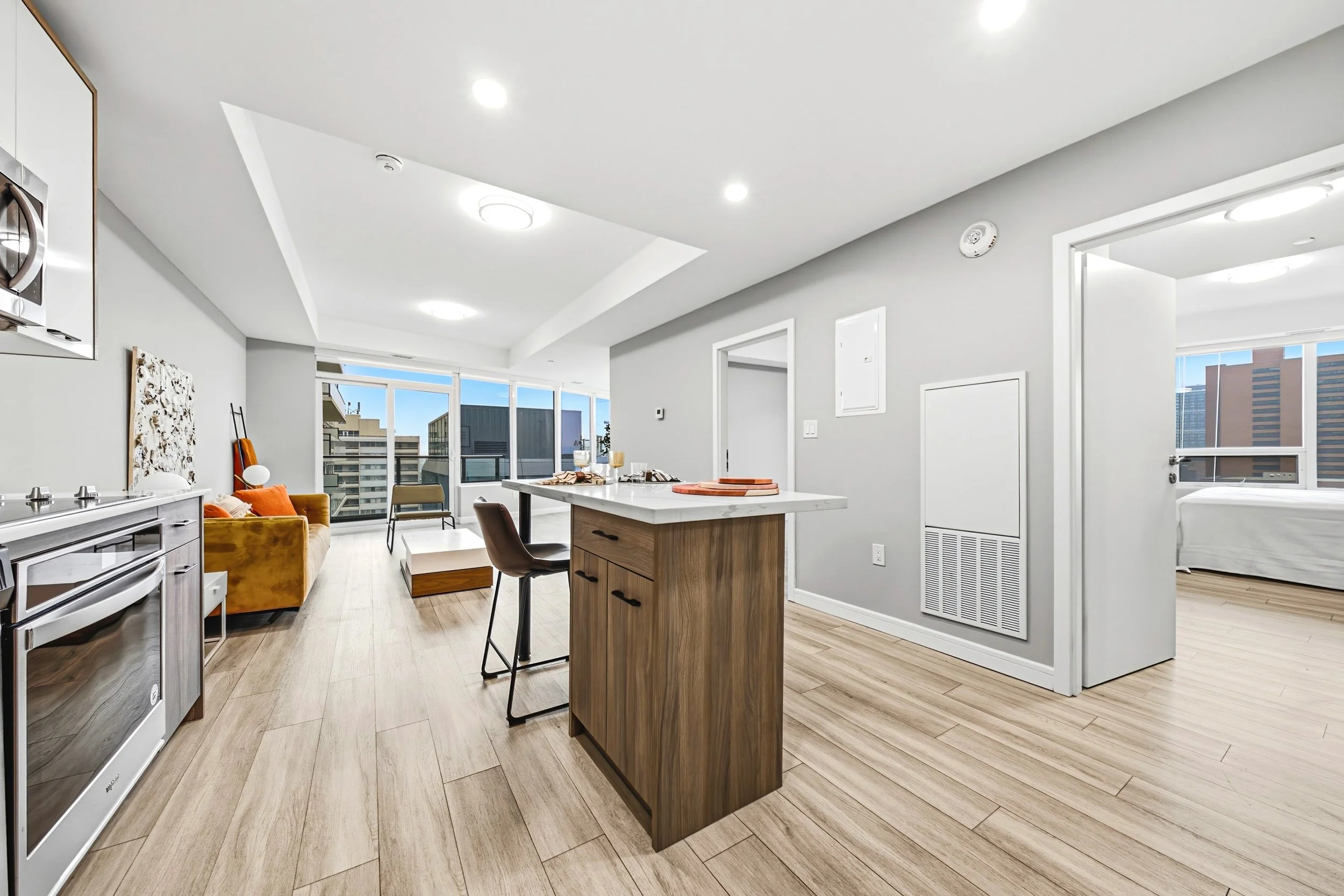 5 - Unit 1004 Marquee Residence.jpg