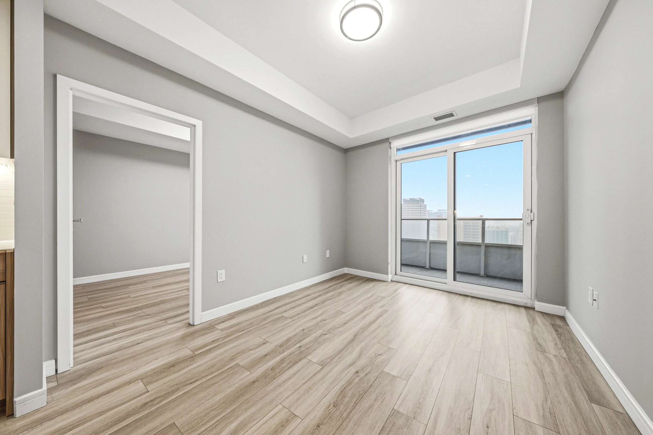9 - Suite 2306 Marquee Residence.jpg
