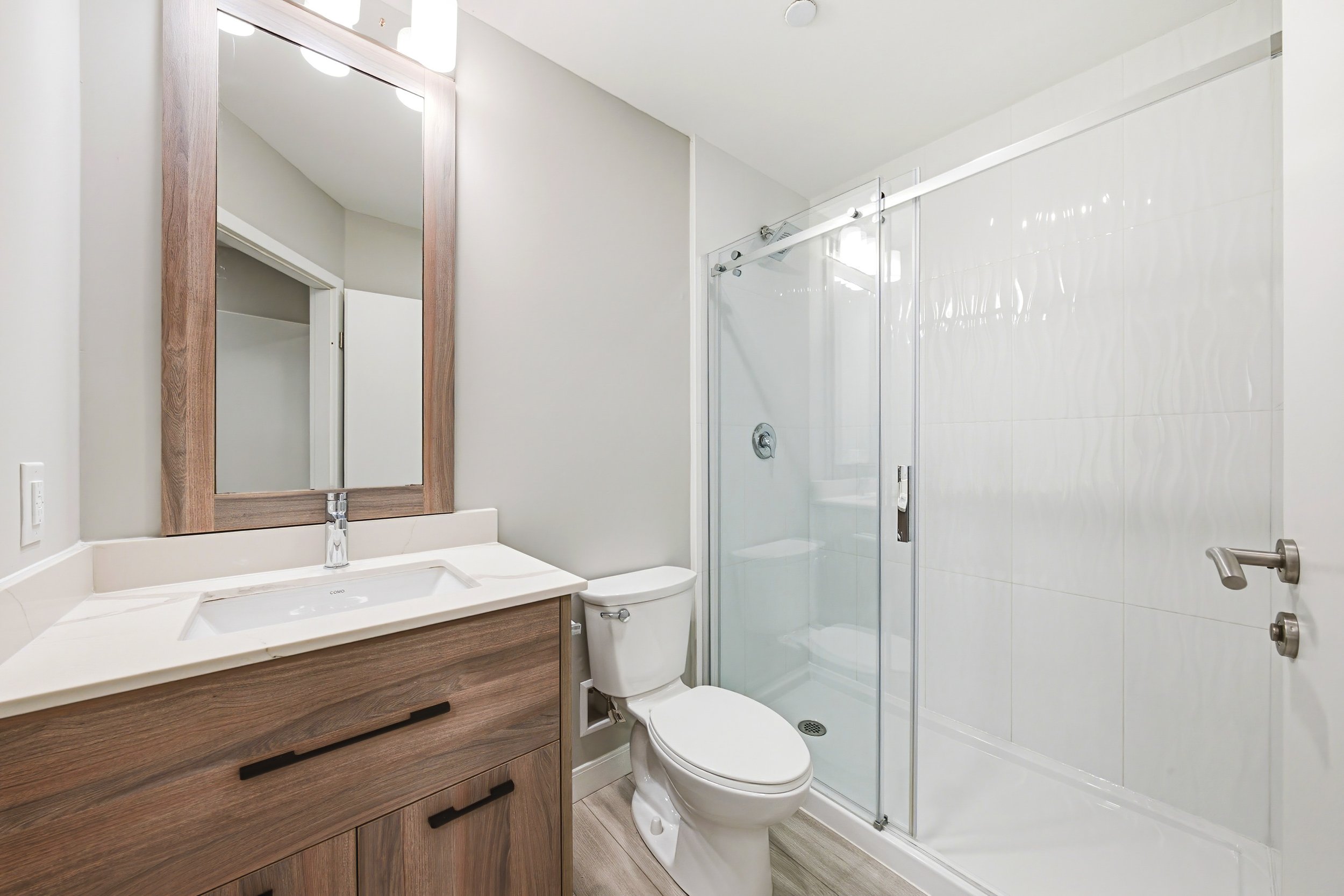 17 - Unit 1004 Marquee Residence.jpg