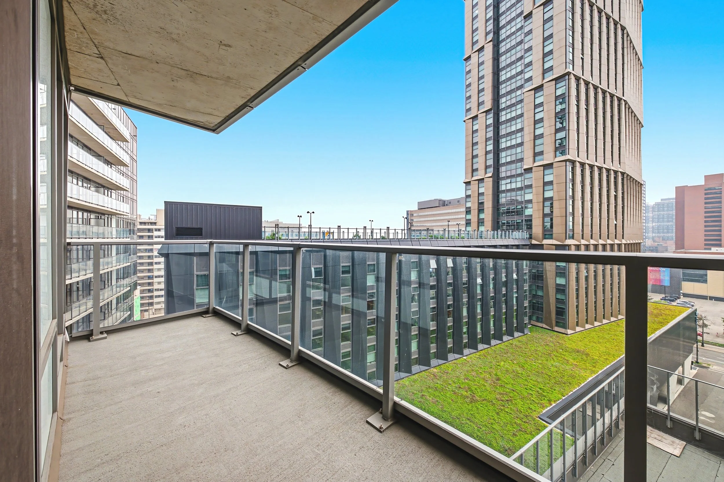 25 - Unit 1004 Marquee Residence.jpg