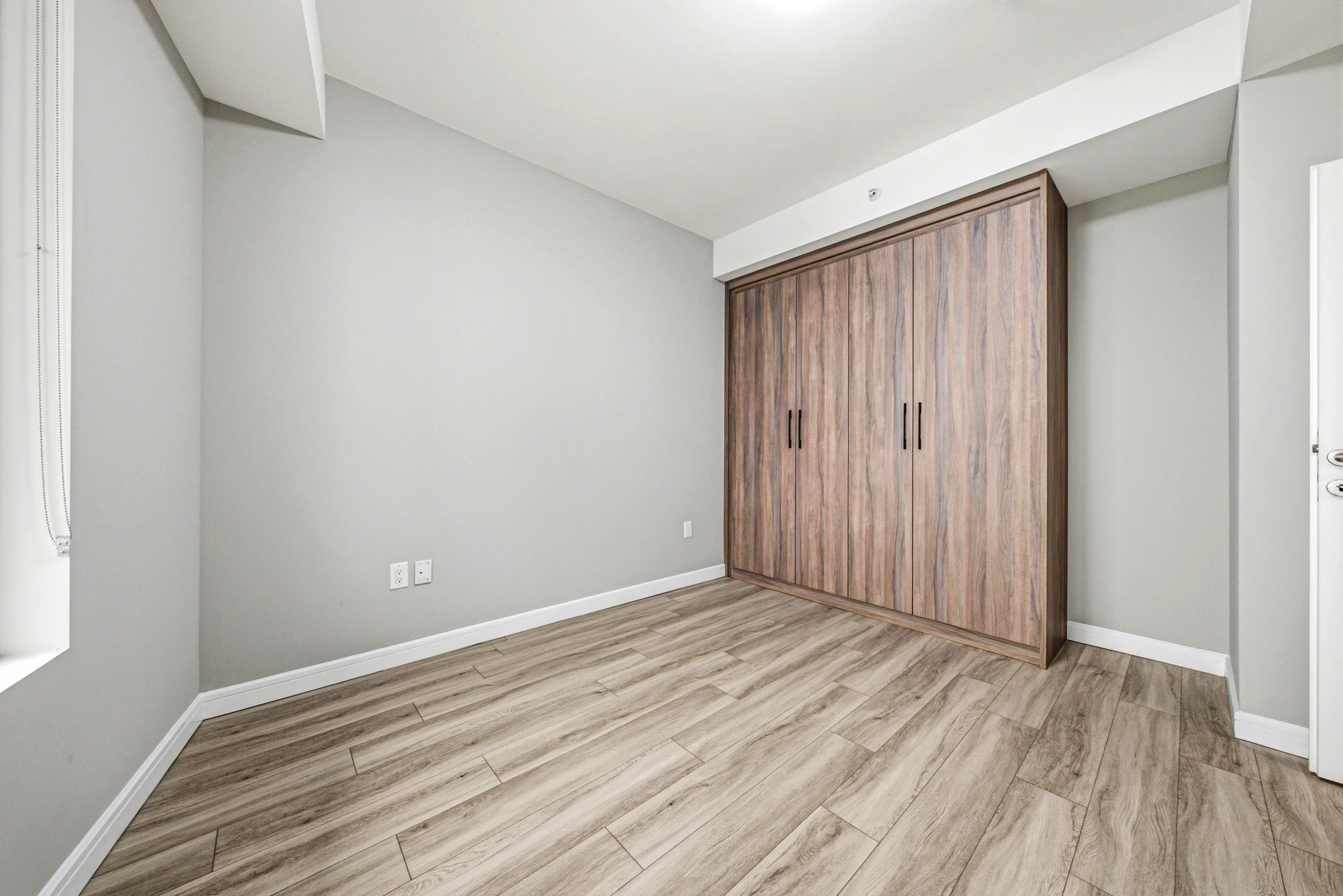 17 - Suite 2306 Marquee Residence.jpg