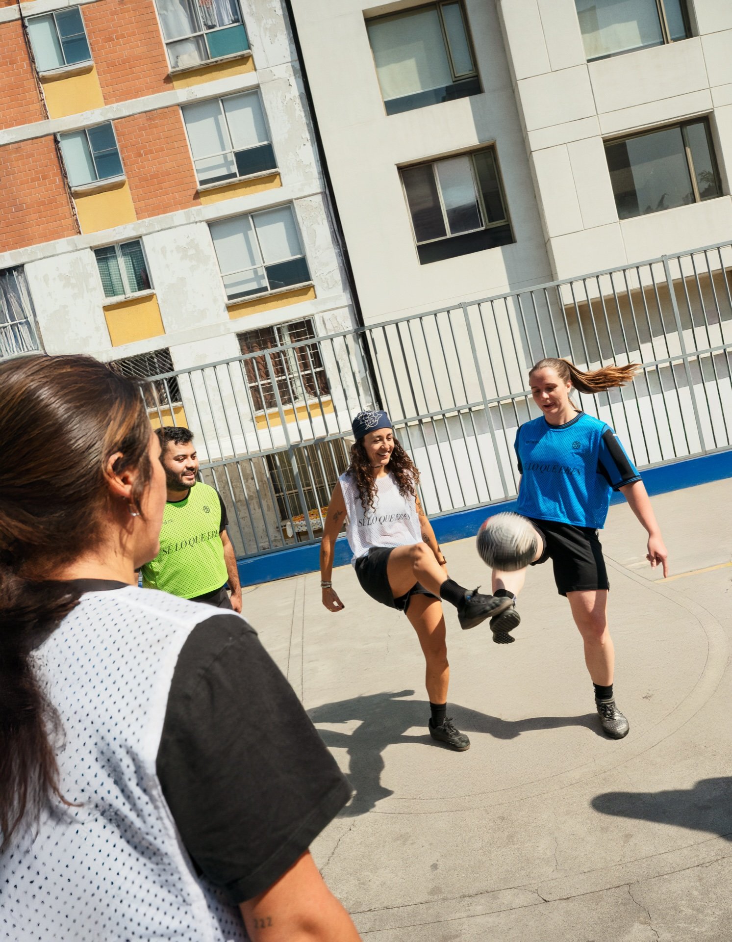 M13_LRP_Ceron_CDMX_StreetSoccer_5920901_1466_R6_FINAL.jpeg