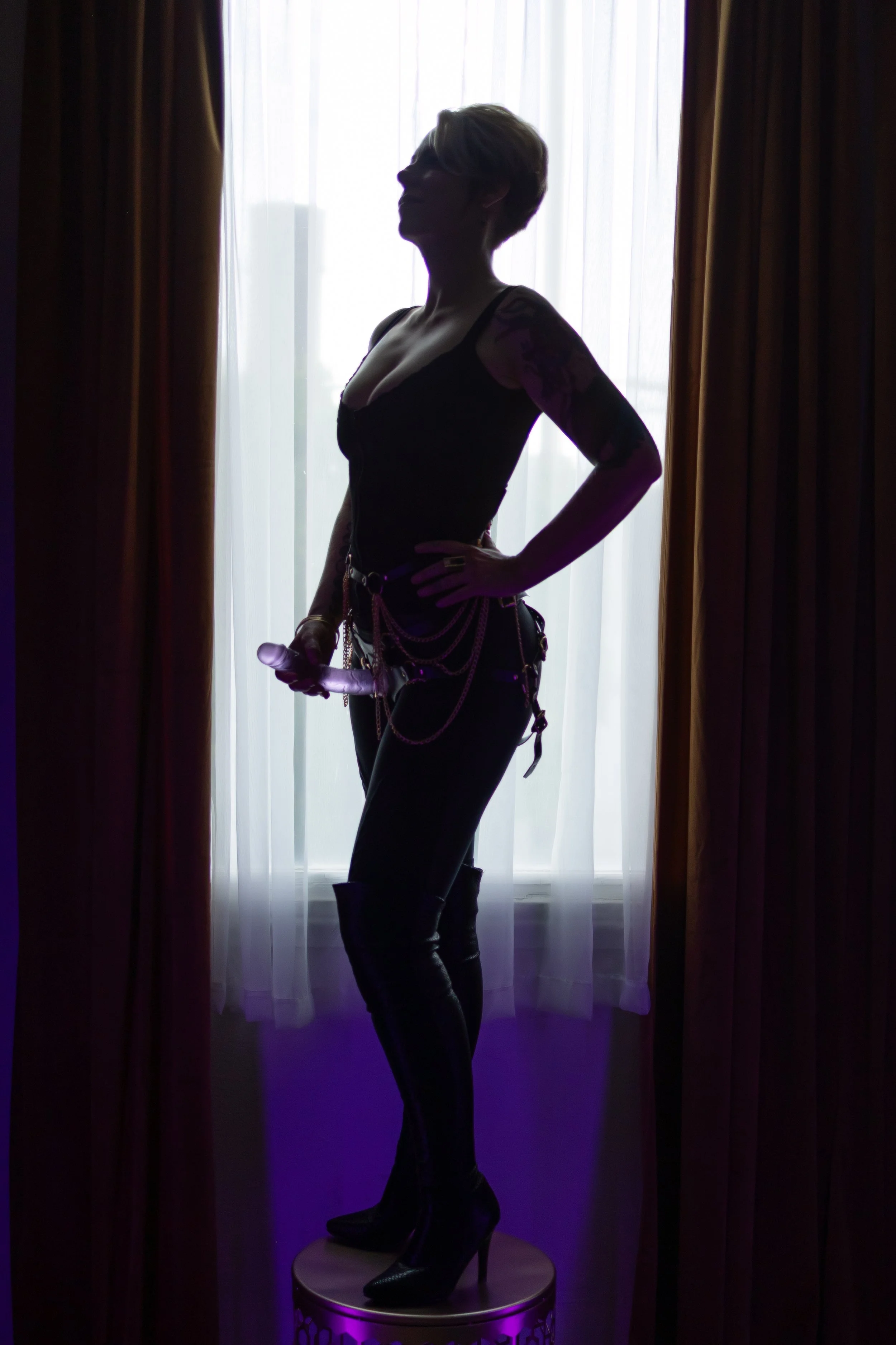 Lyra Boudoir-10.jpg