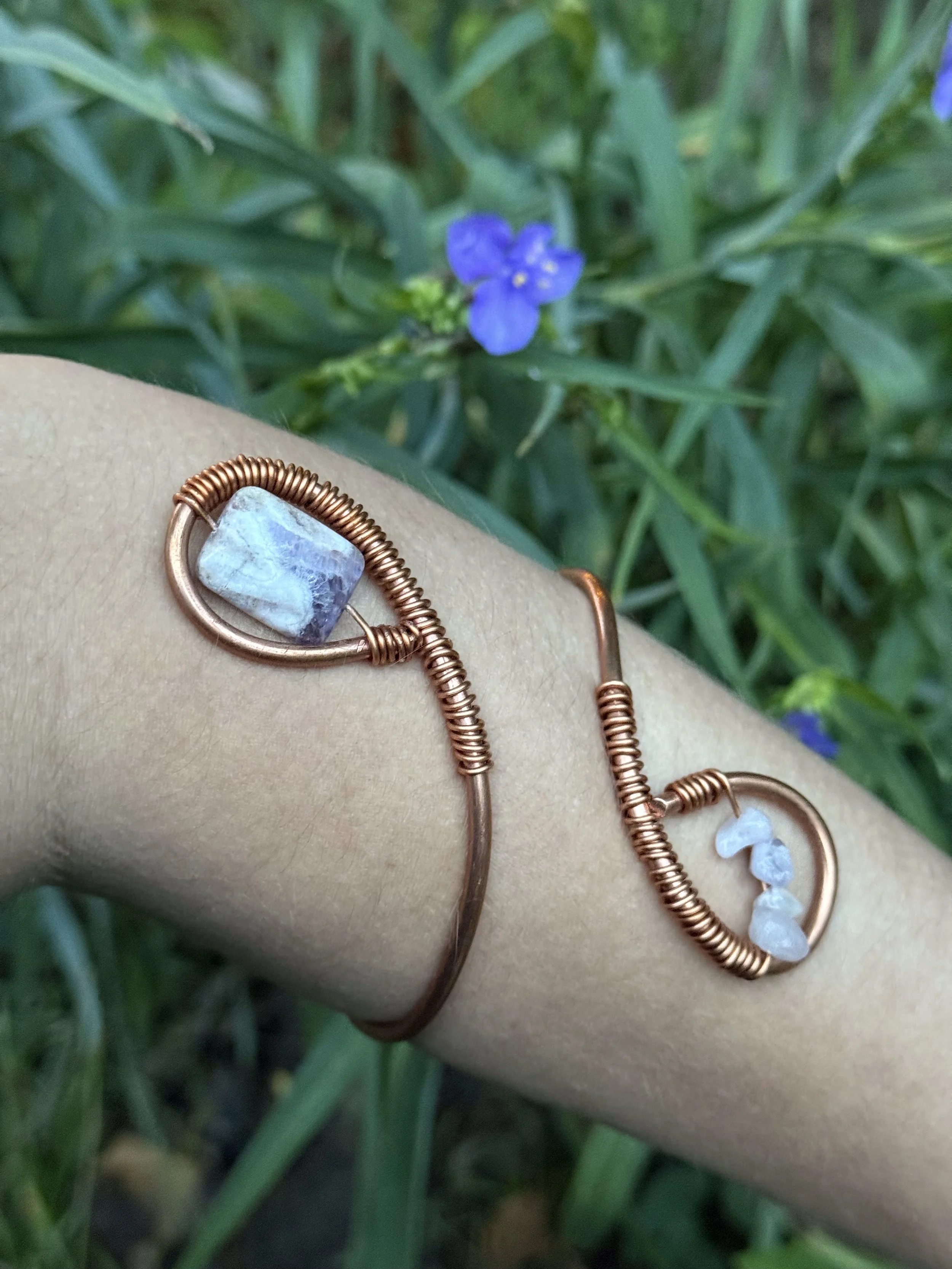 Iris Crystal Cuff