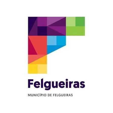 Logotipo colorido de Felgueiras, município de Felgueiras, com formas geométricas em cores roxa, verde, vermelha, azul e amarela.