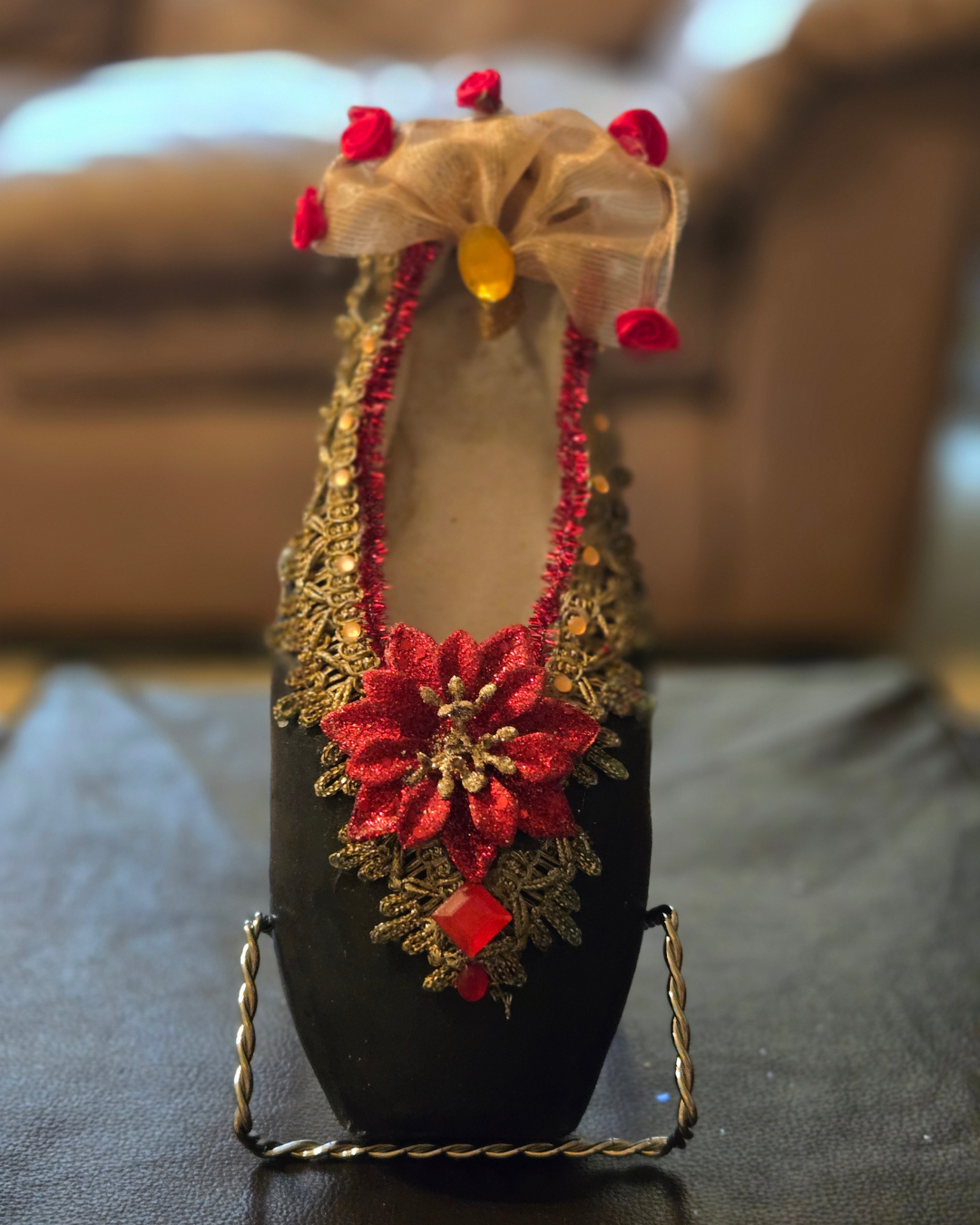 charlotte-youth-ballet-pointe-shoe-project(1).png
