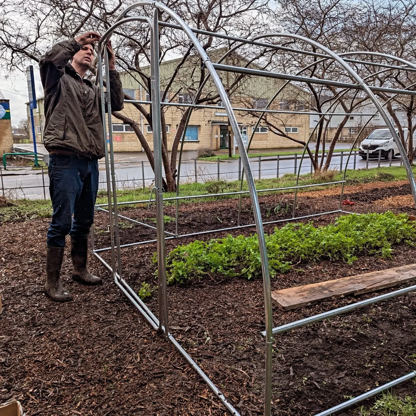Very productive morning at the garden today! Got the wood chip paths topped up, loads of weeding and litter picking, plus we got the frame of our new brassica polytunnel up 🥦

Heading back on Wednesday to plant out onion sets, garlics, broad beans a
