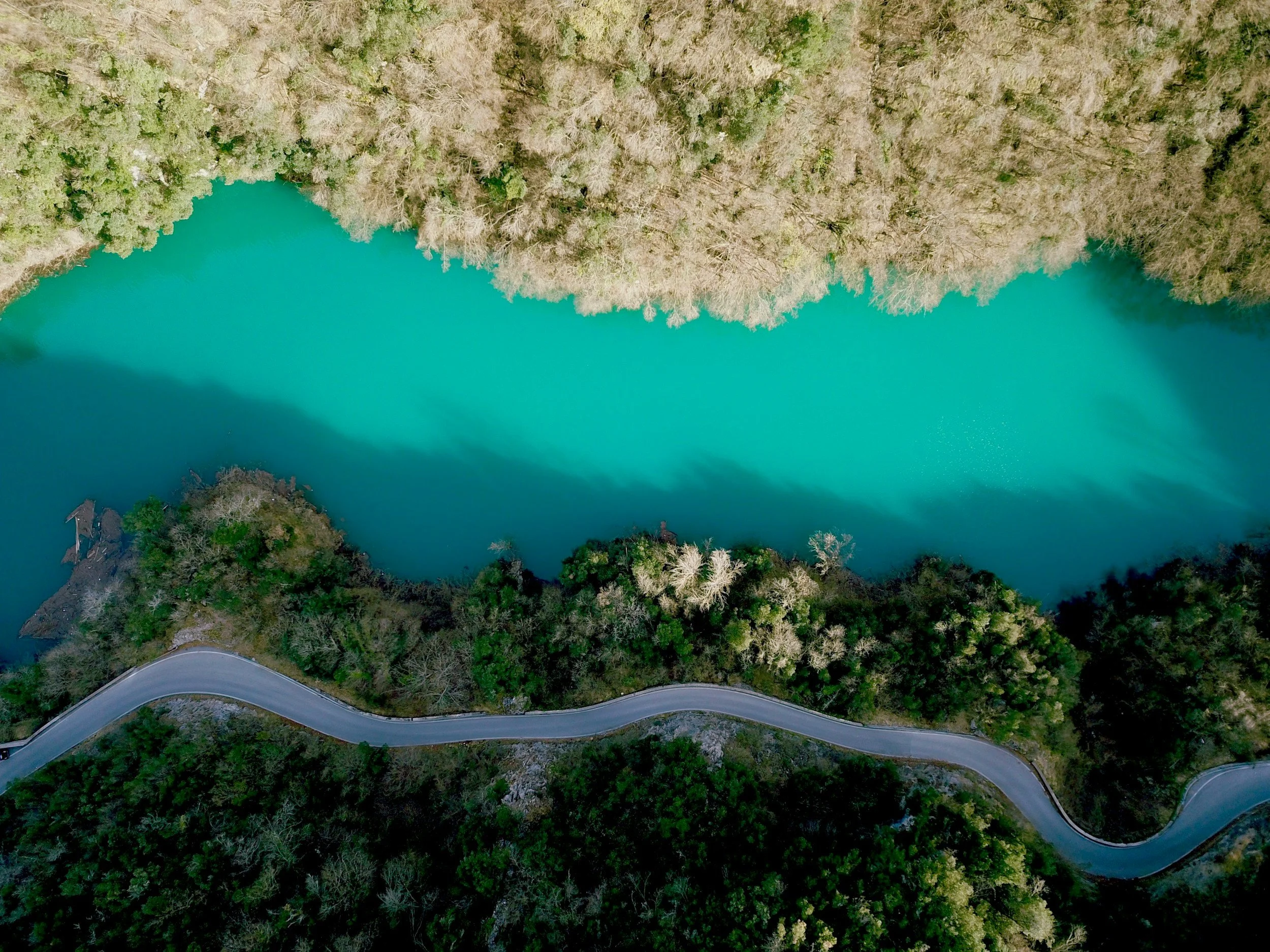 unsplash-image-Ke-ENe3ByiQ.jpg