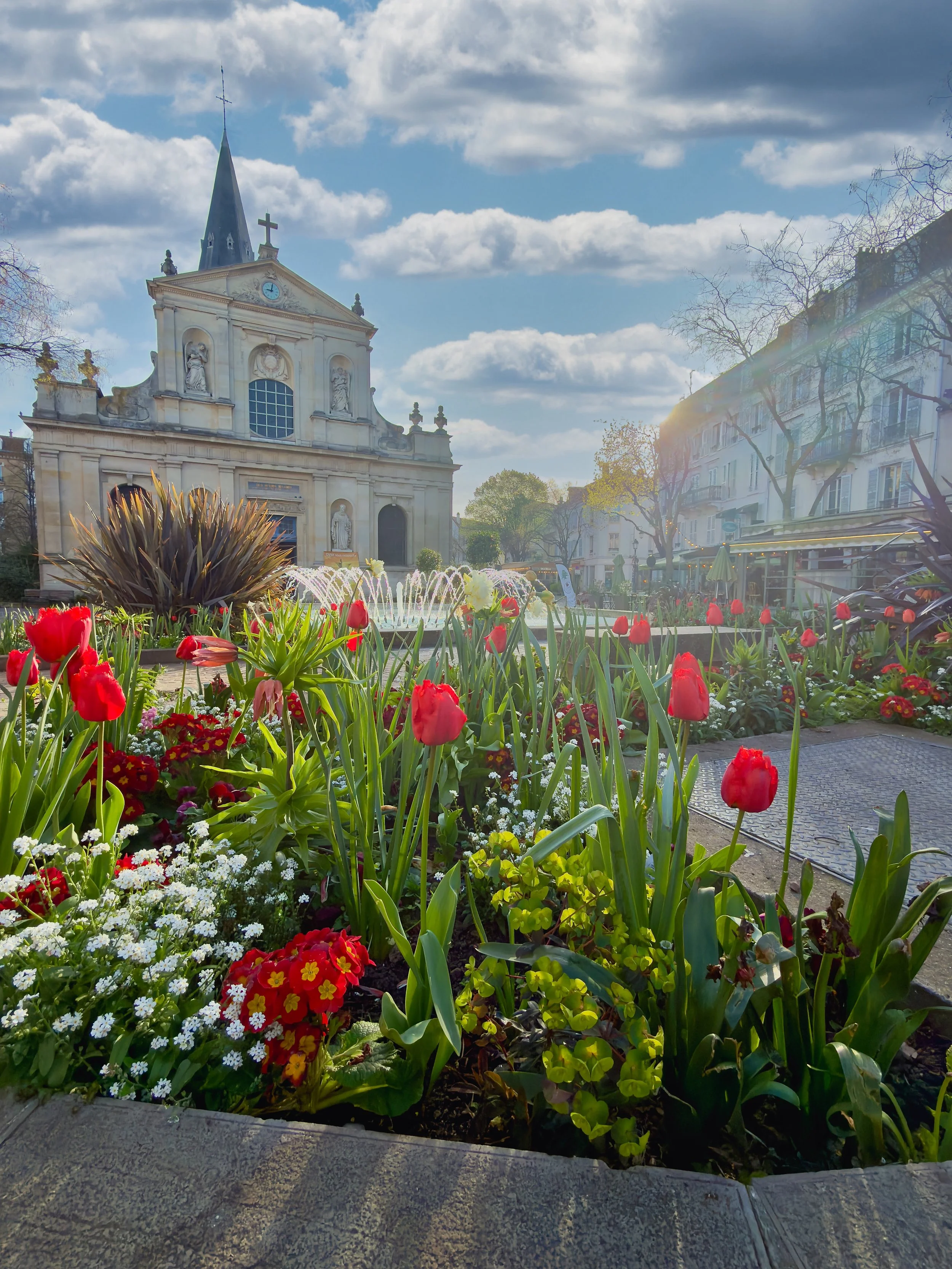 Rueil church square