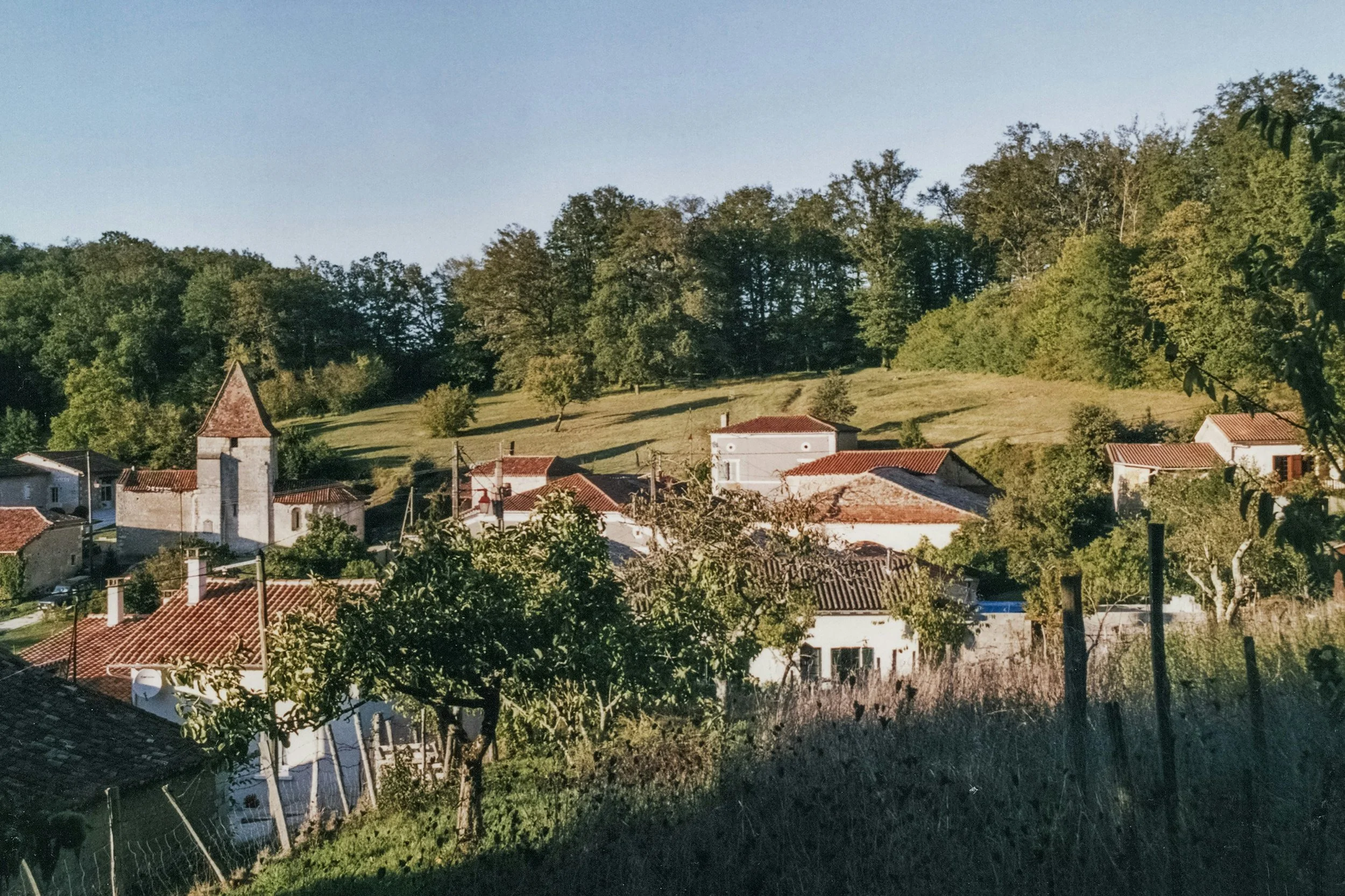 ville didier-veillon-q4FAAObtdOk-unsplash.jpg