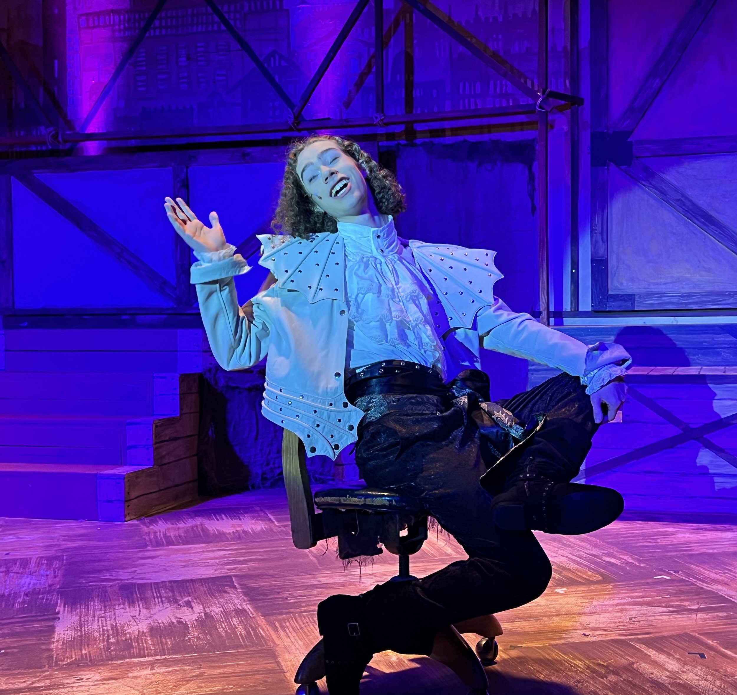 Drama-Something-Rotten-2025-26_03.JPG