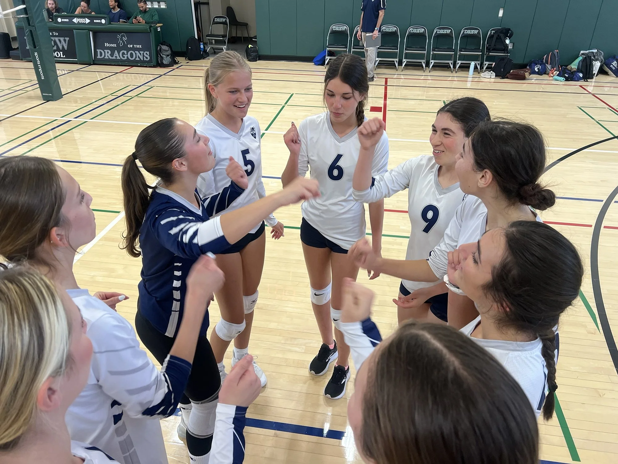 GirlsVarsityVolleyball_0714.jpg