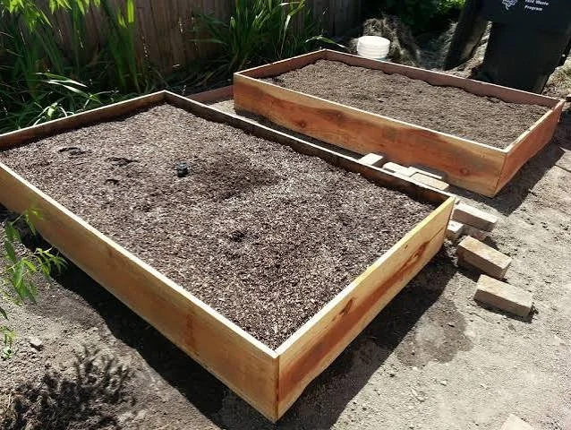 Extra 8'x4' raised fir bed