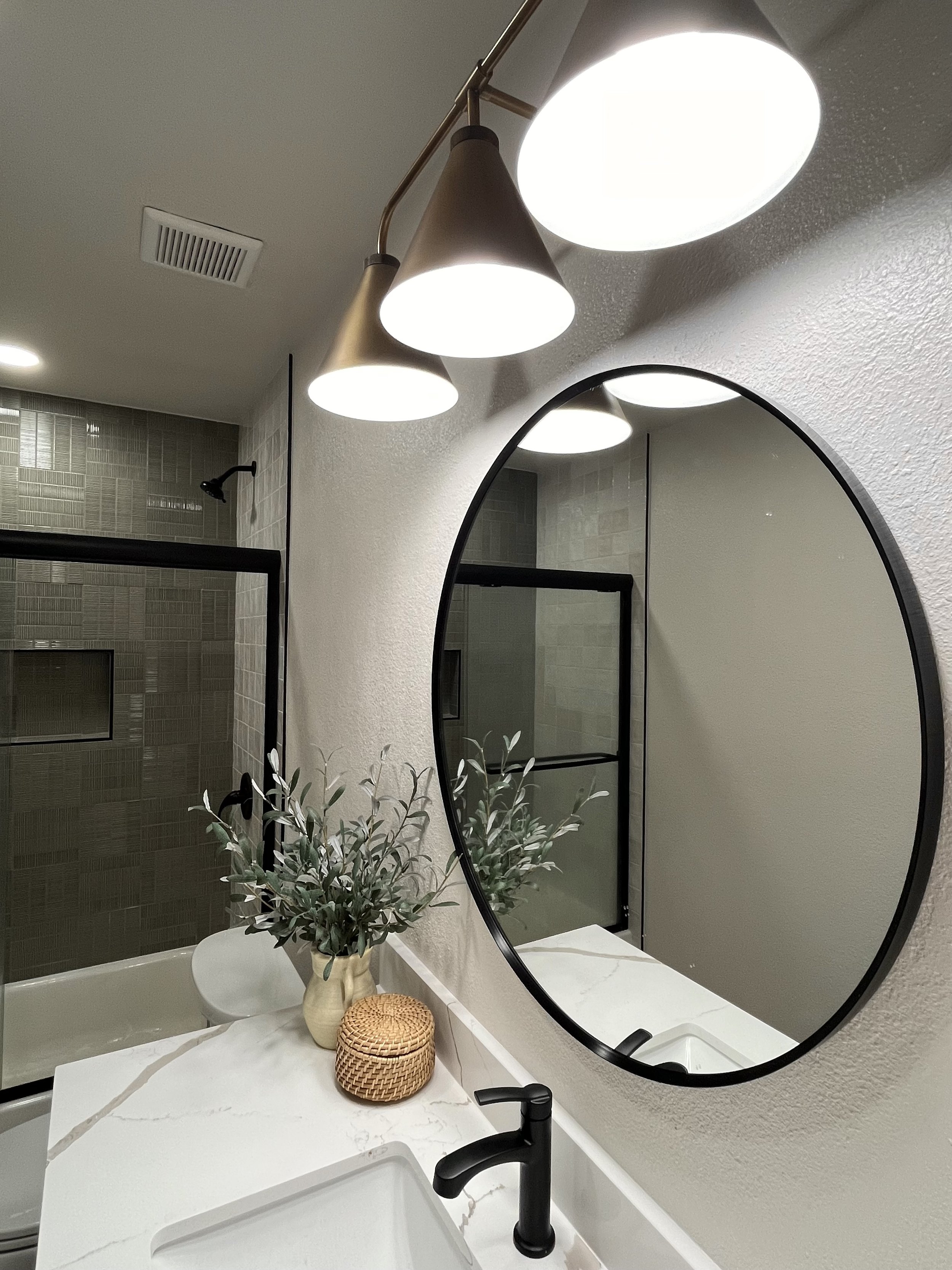 Mel Bath3-website.jpg