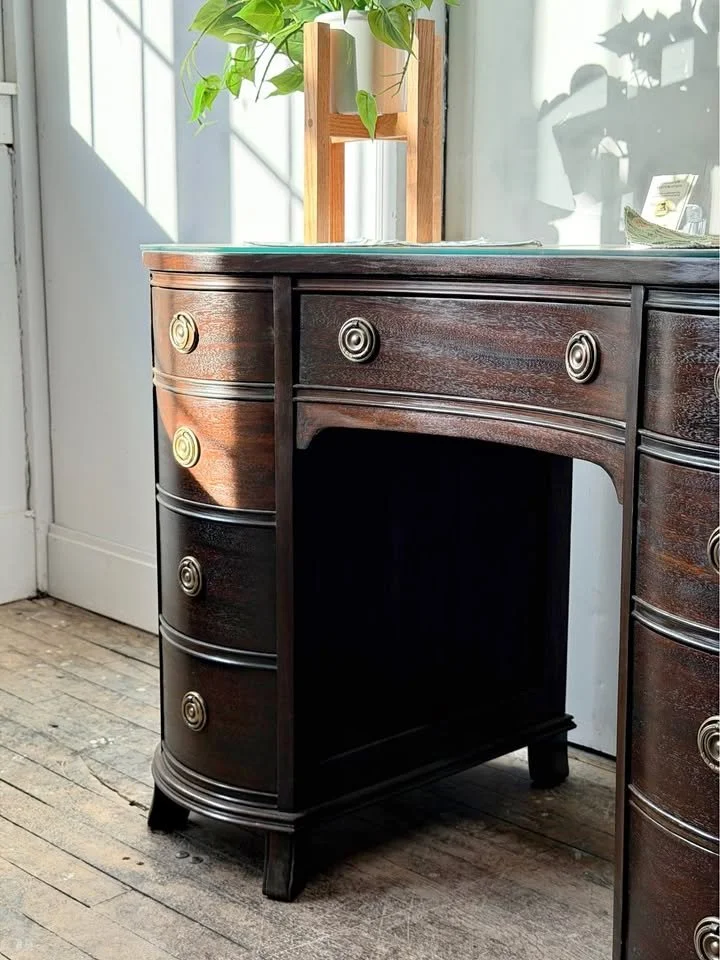 Antique Mahogany Kidney Bean Desk