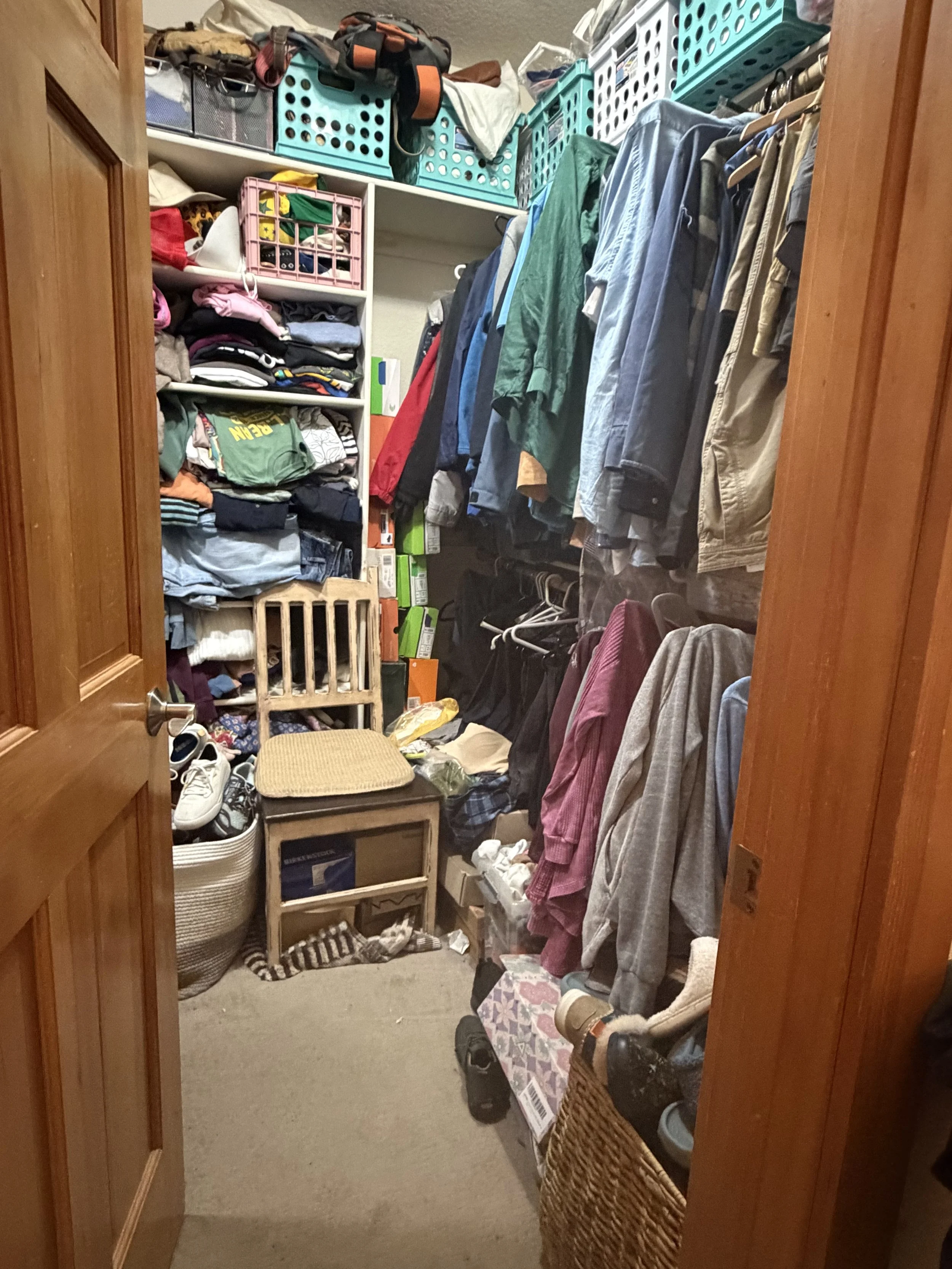 BEFORE…Not sure where to start, client mostly avoided the space.
