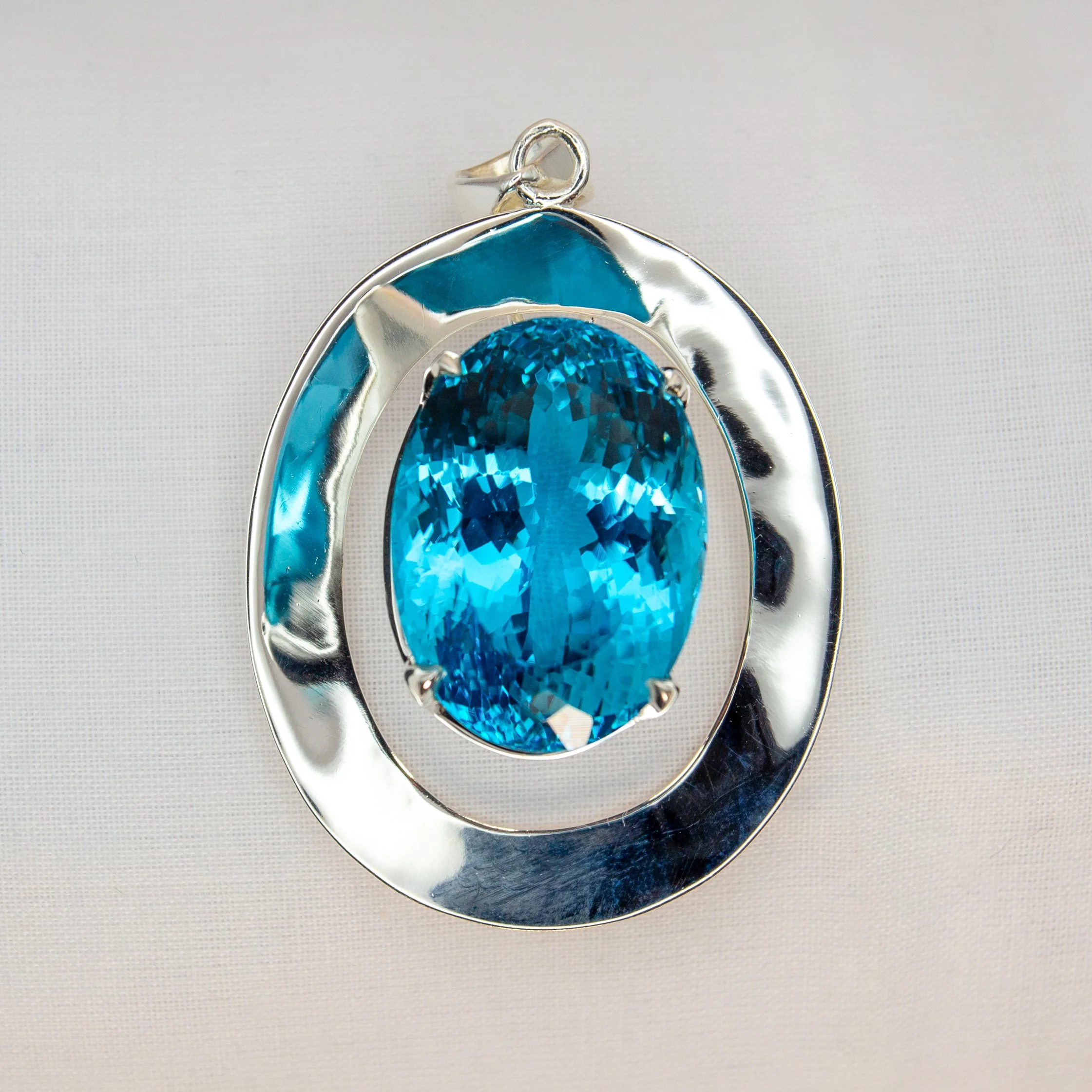 A80338 - Blue Topaz RK Jewellrey205.jpg