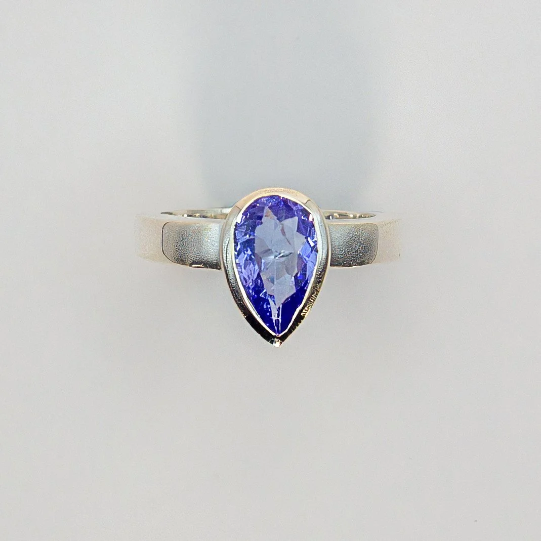 A80183 - Tanzinite RK Jewellrey14.jpg