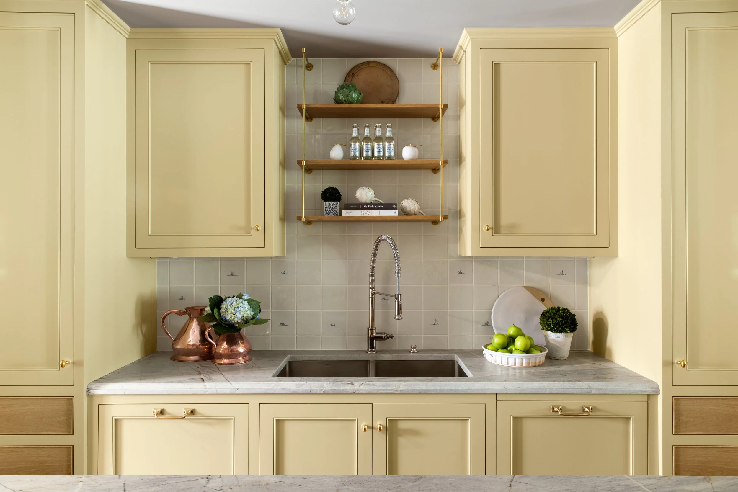 Establish Design 3899-41 butlers pantry.jpg