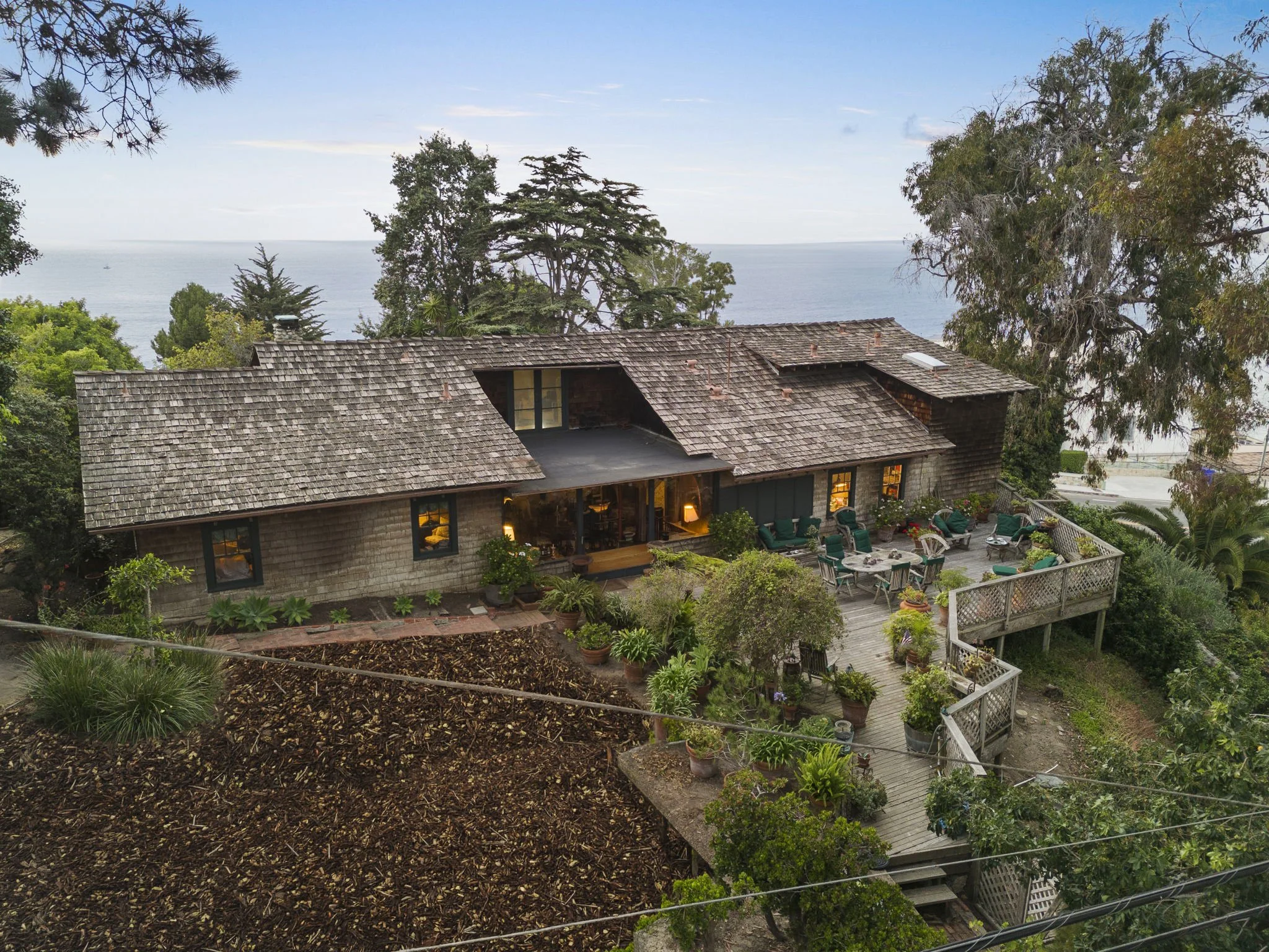 02_4-web-or-mls-DJI_20260514194_PS.jpg