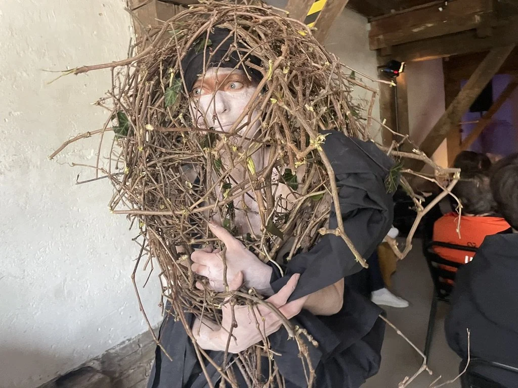 Ieva Dzintare (Instagram: @dzintareieva), Rūta Kalmuka & Ojārs Apinis — Tango in the Ivy — Performance, 2026