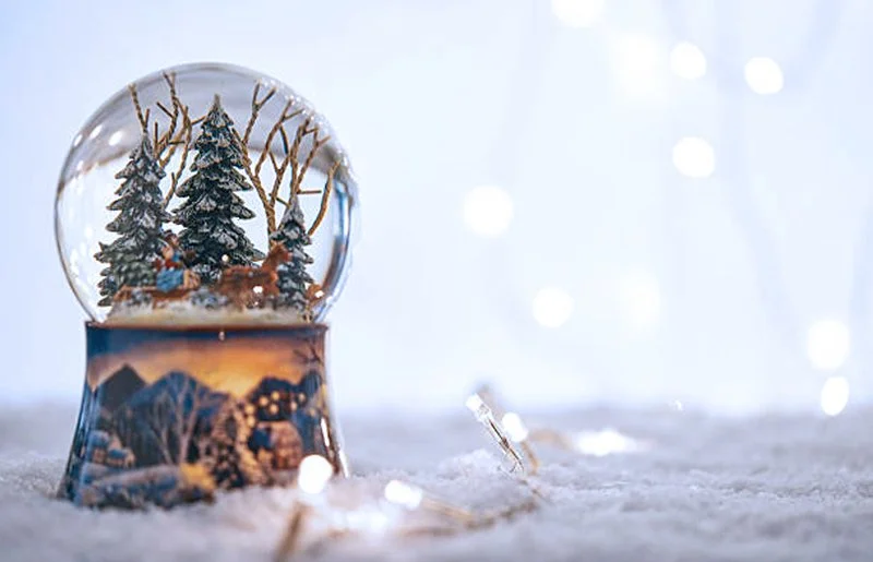 Let It Snow (Daily)