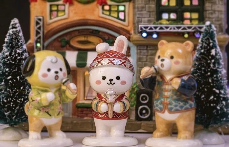 Snow Globe Goes K-Pop!