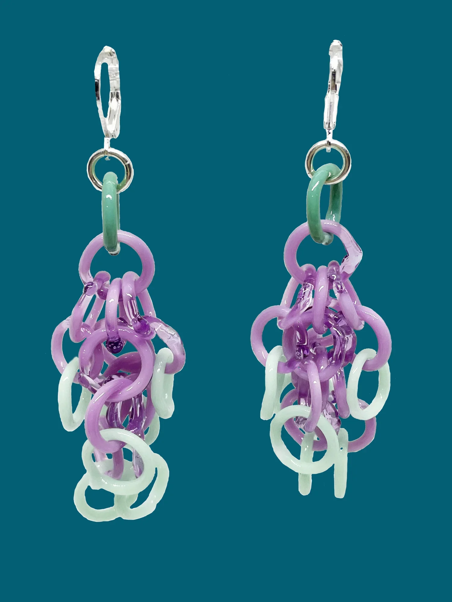 Patinna Studios
One-of-a-kind, playful and contemporary glass jewelry.