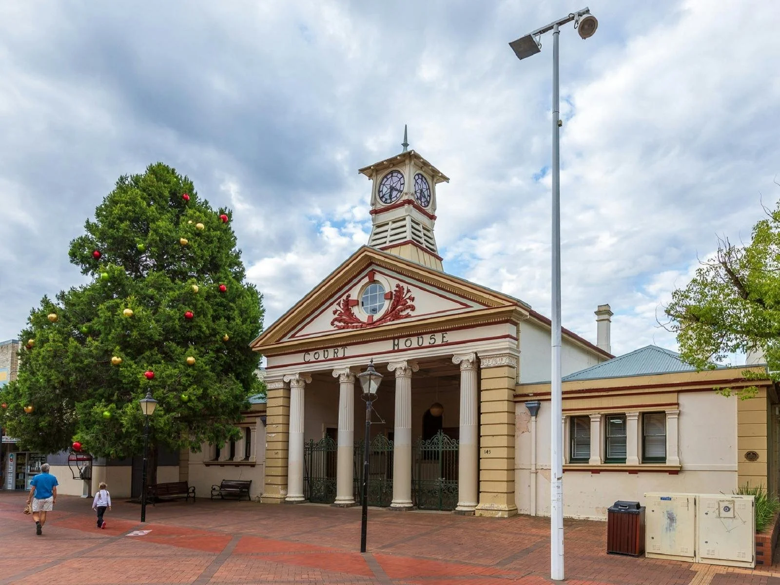 Armidale COLONIAL STORIES WALKING TOUR