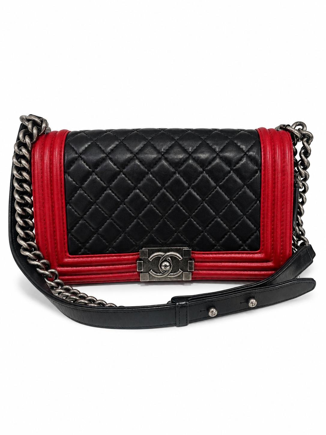 Pre-Owned CHANEL Le Boy Shoulder Bag 99906701