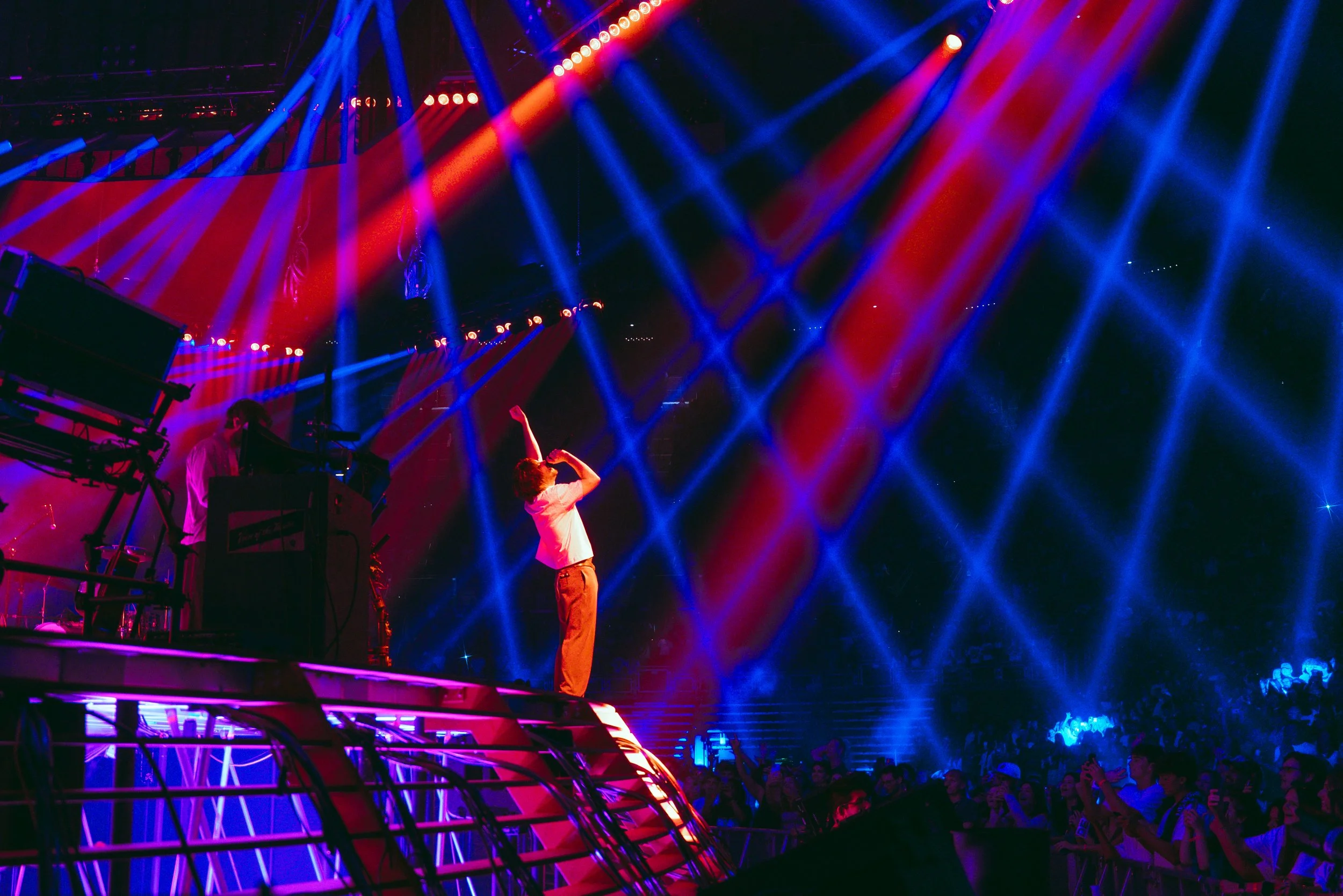 maddieculbsphotos_tameimpala-3.jpg