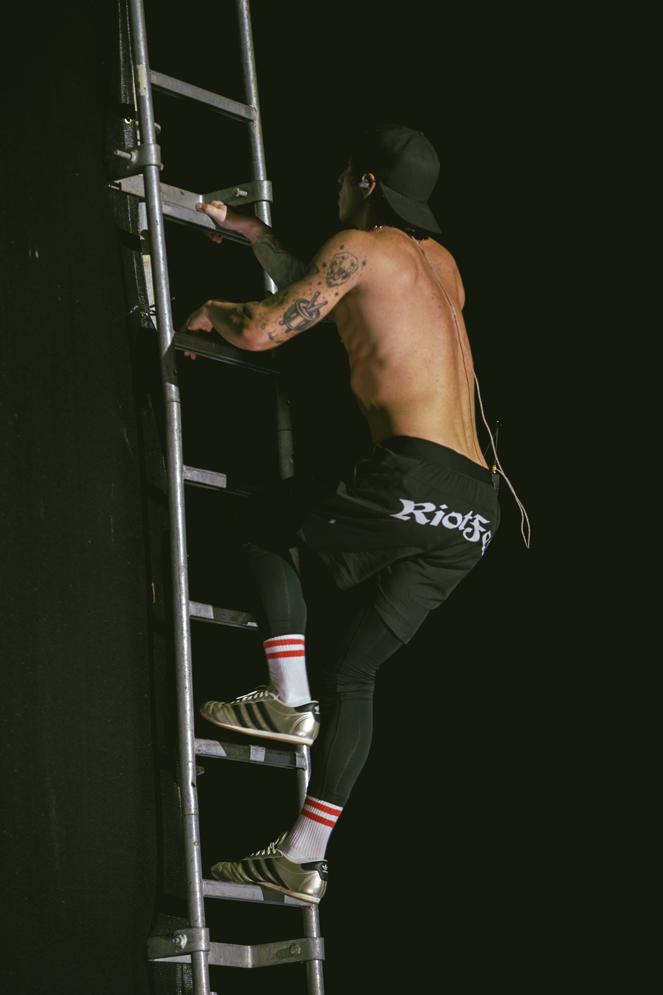69-untitled-350.jpg