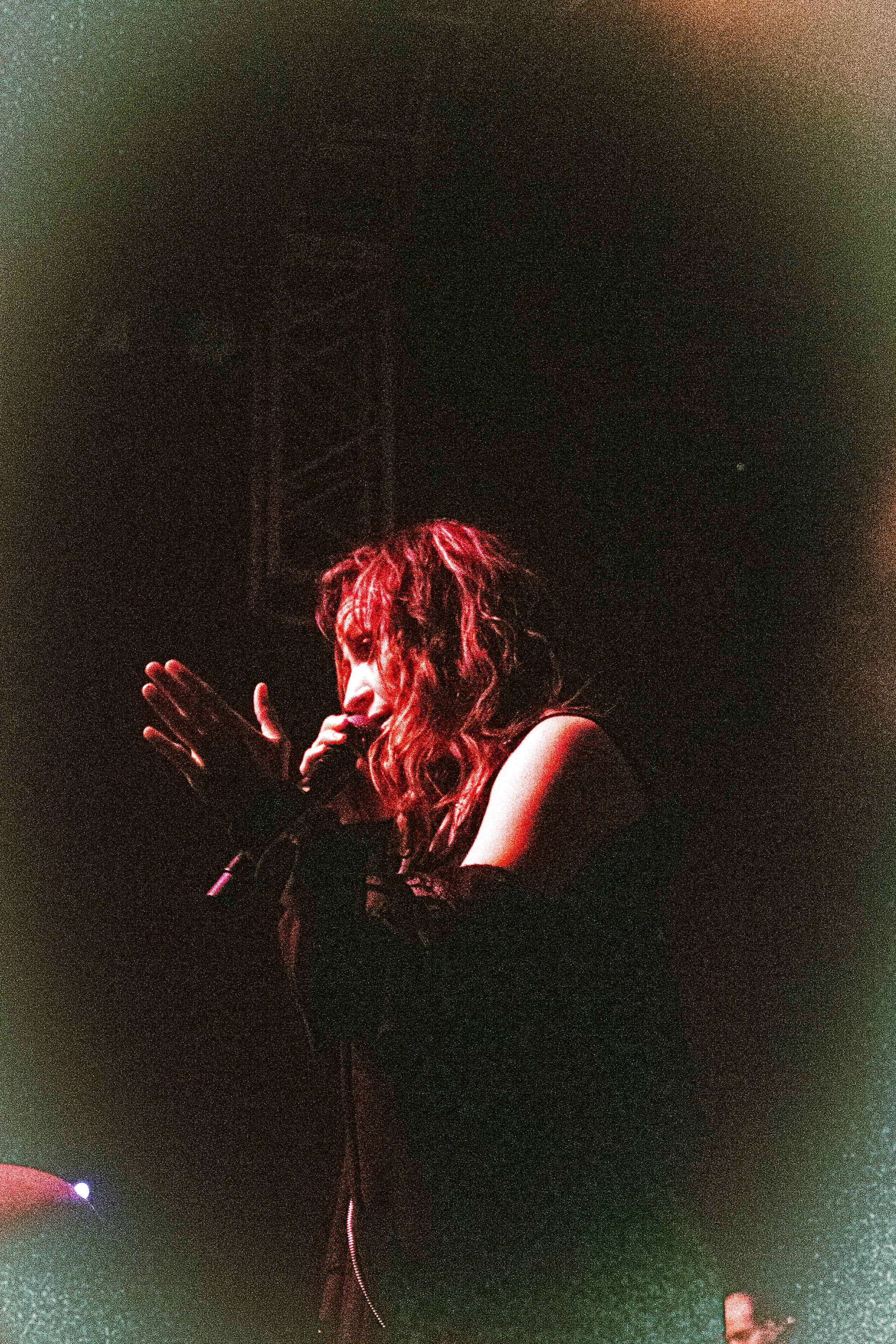 helloim.laila - Flyleaf 8.29.26-12.jpg