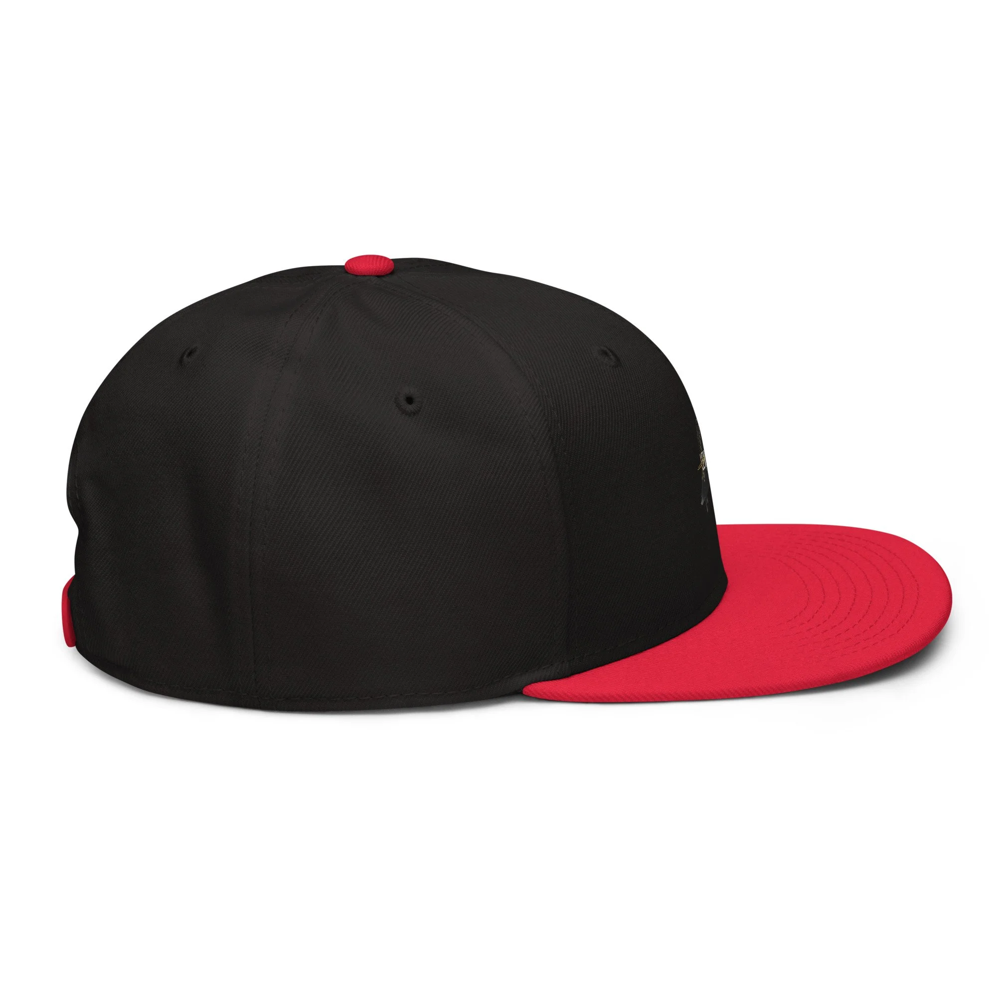 snapback-red-black-black-right-side-6a438b7751df5.jpg