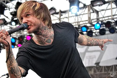 CHIODOS' CRAIG OWENS TO APPEAR LIVE ON-LINE VIA STAGE IT TOMORROW