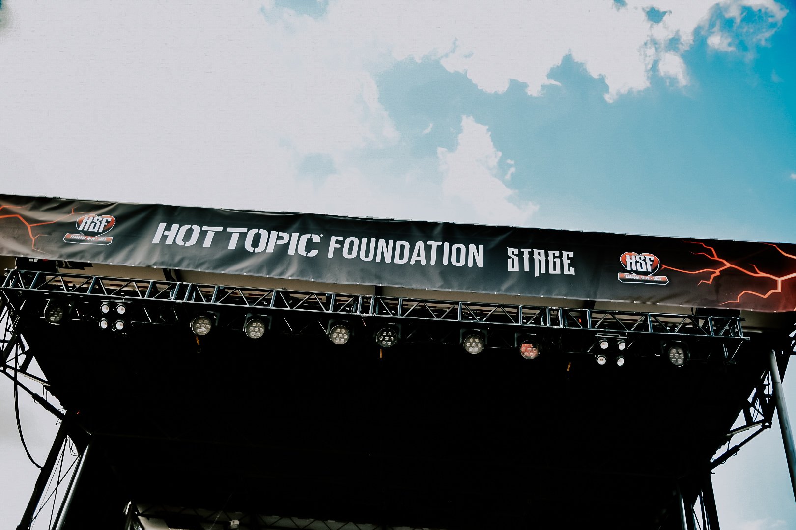HeartSupport Fest's First Annual Festival meets Orlando Florida with GLOWING success