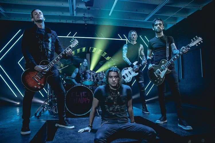 VELVET CHAINS Returns with Surprising, Uplifting Single and Official Music Video, "I Am The Ocean”!