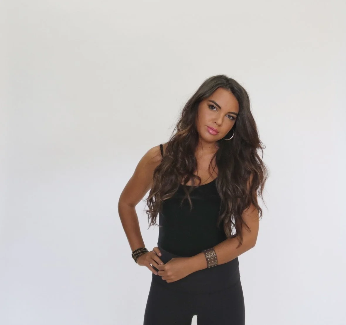 JACLYN KENYON Releases Official Music Video for "Mama Said"