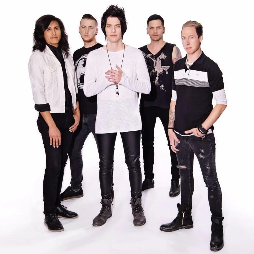 Versus Me Unveil 360-Degree Video for "Just So You Know", Debut Album Released This September