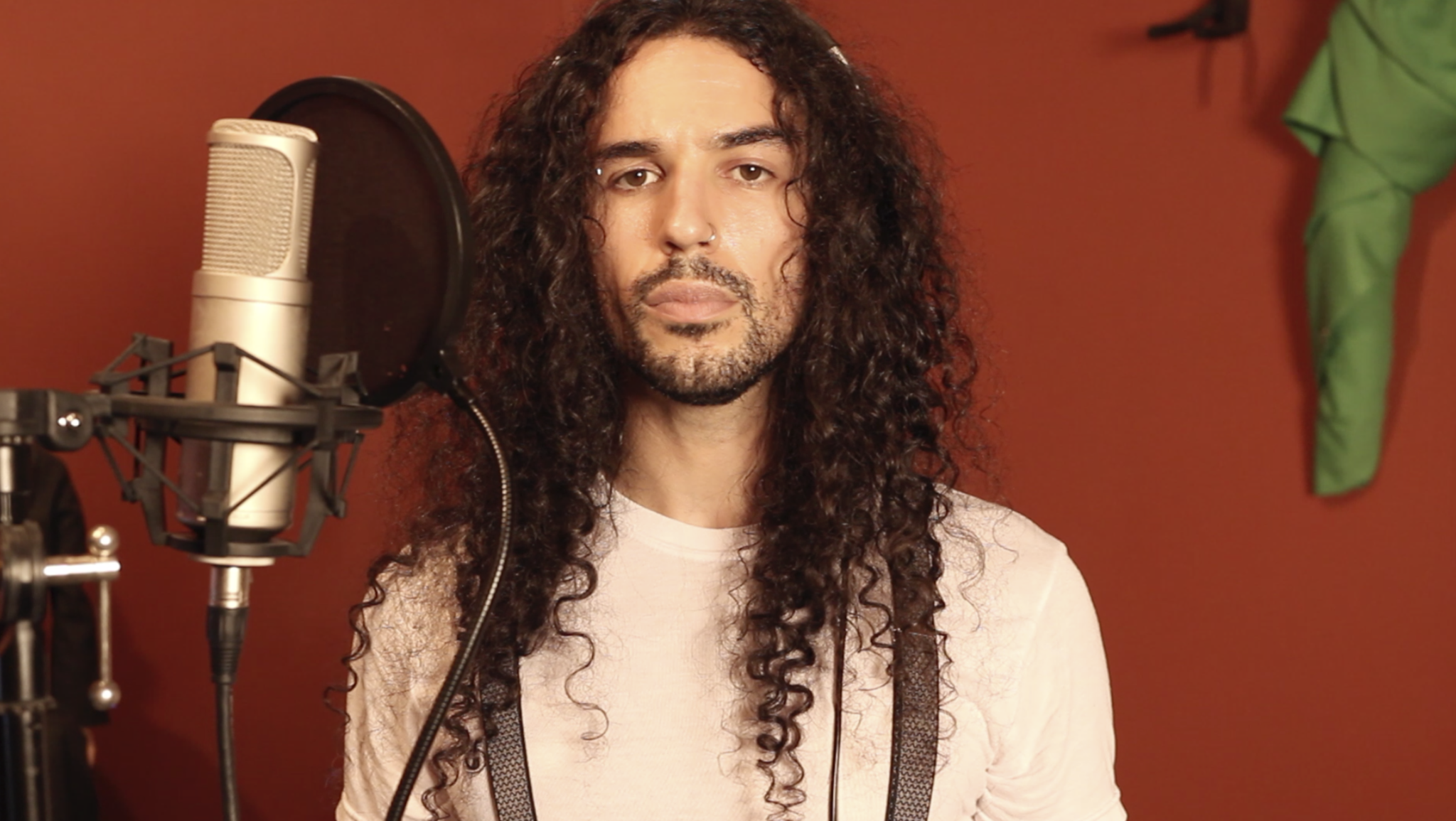 Anthony Vincent of 10 Second Songs Releases METALLICA'S "Enter Sandman" in 20 Styles