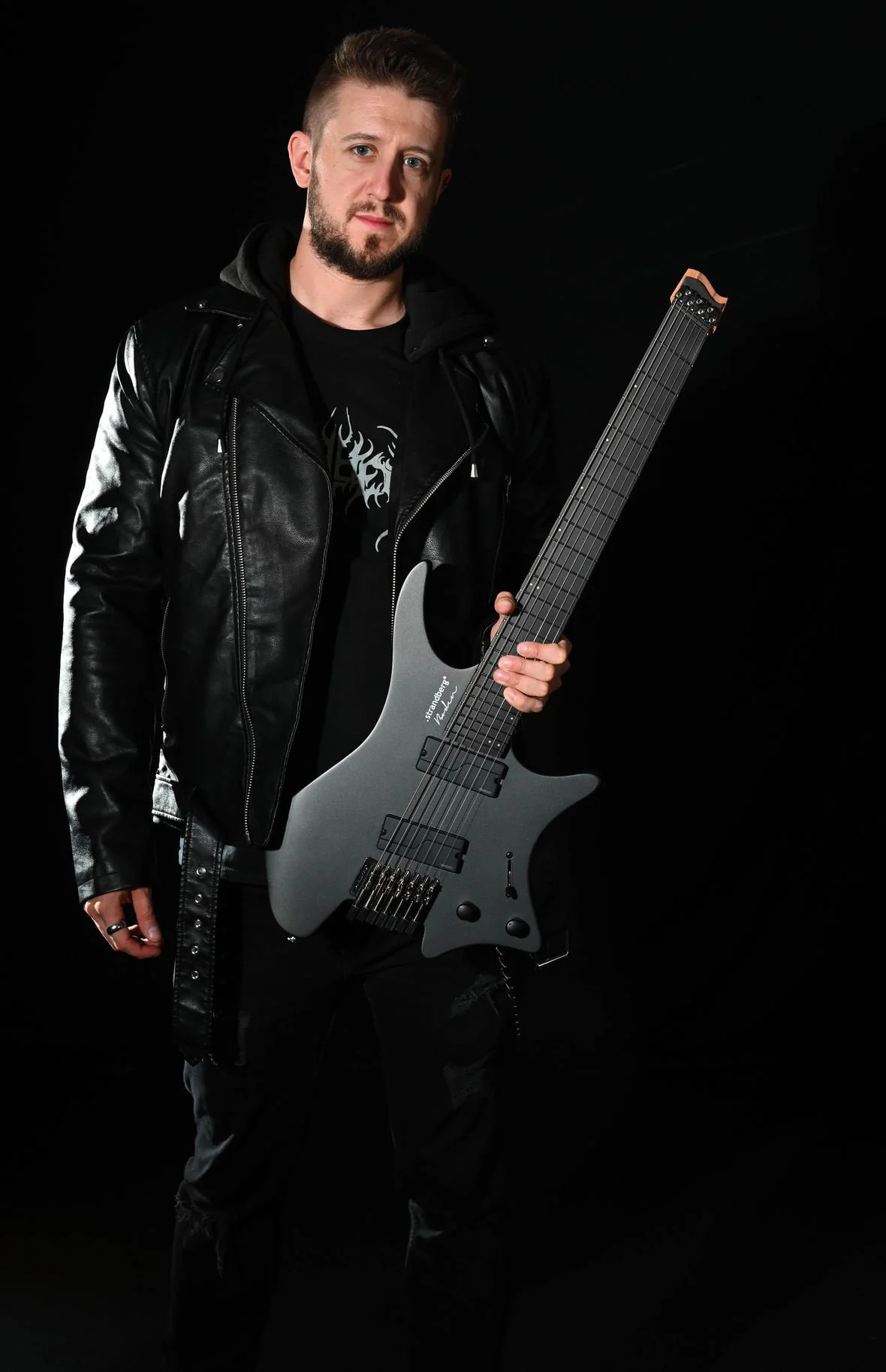 UNVEIL THE STRENGTH Announce New Guitarist
