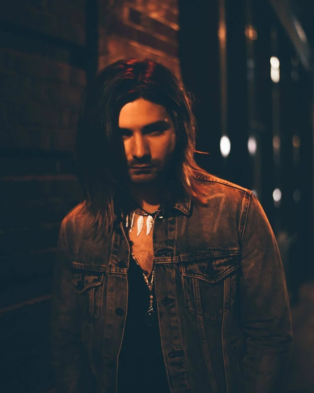 ROB JARVIS & THE MERCURY SONS Release Official Music Video for "Just to Make You Happy"