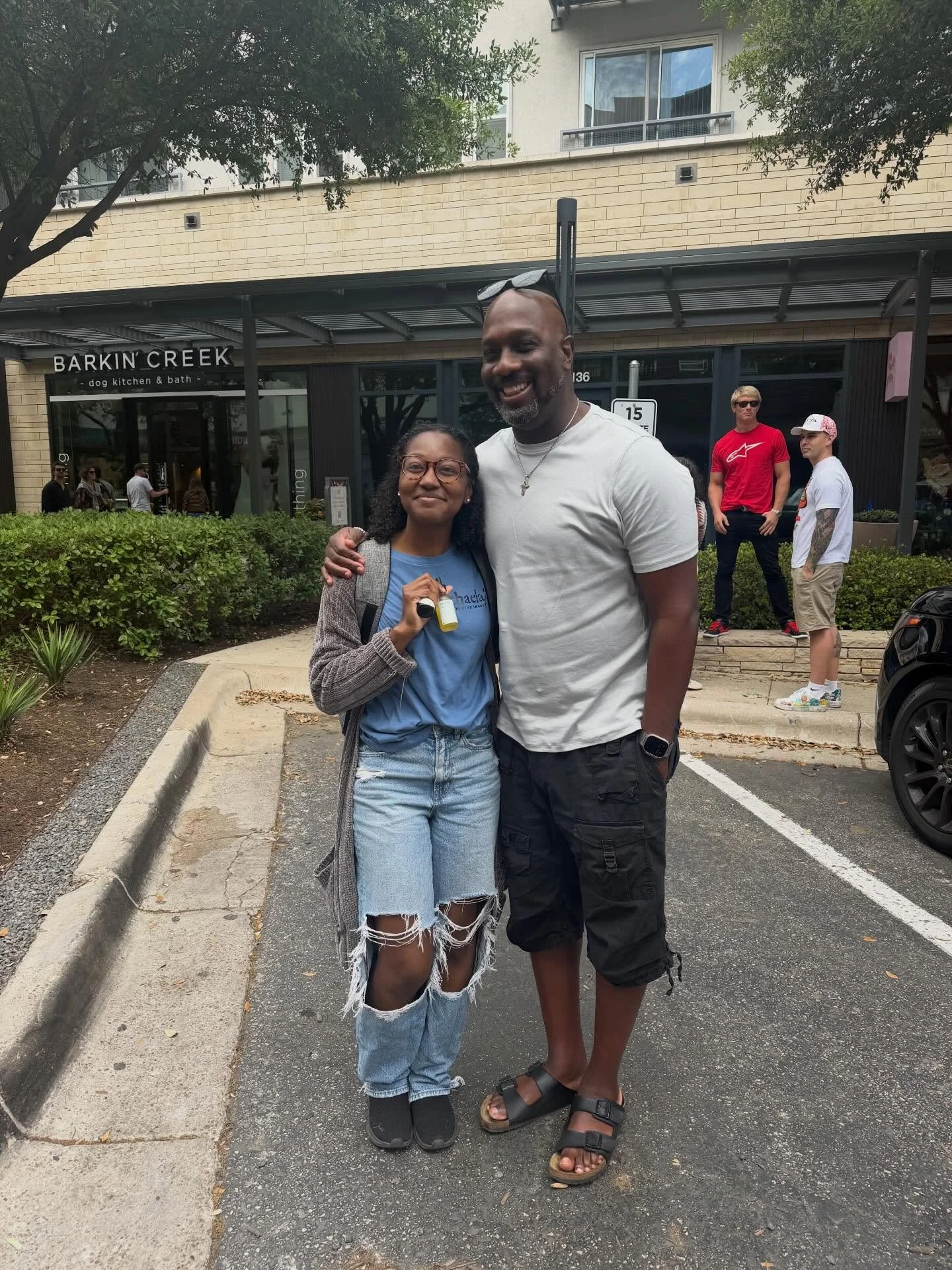 Saturday: Huston-Tillotson University for Curls for the Community💚

Sunday: Park Street Farmers Market at John Gupton
Stadium🌱

So much love, community, and all-natural vibes!

And a HUGE thank you to @richardtjones 🙌🏾 for spreading the word abou