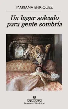 Portada de libro con un leopardo acostado en una cama y una niña en la cama. Recomendación de Gato en Sable.