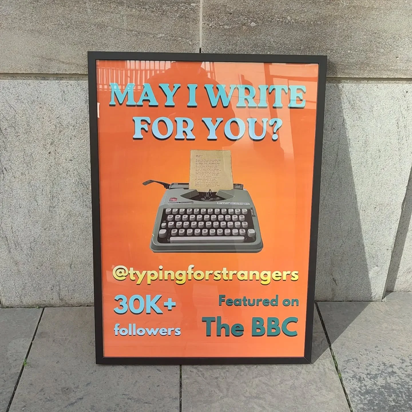 My new sign for the Fringe.

Over 30k followers, TikTok included. My initial plan for the end of the year was to reach 10k followers, so this is quite special. It's kind of ridiculous, to be honest.

Thank you so much for your support. I have lots of