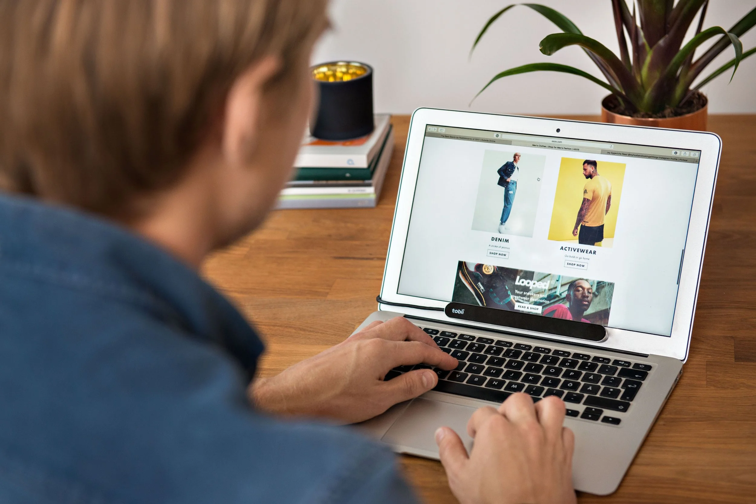 tobii eye tracker for ux research