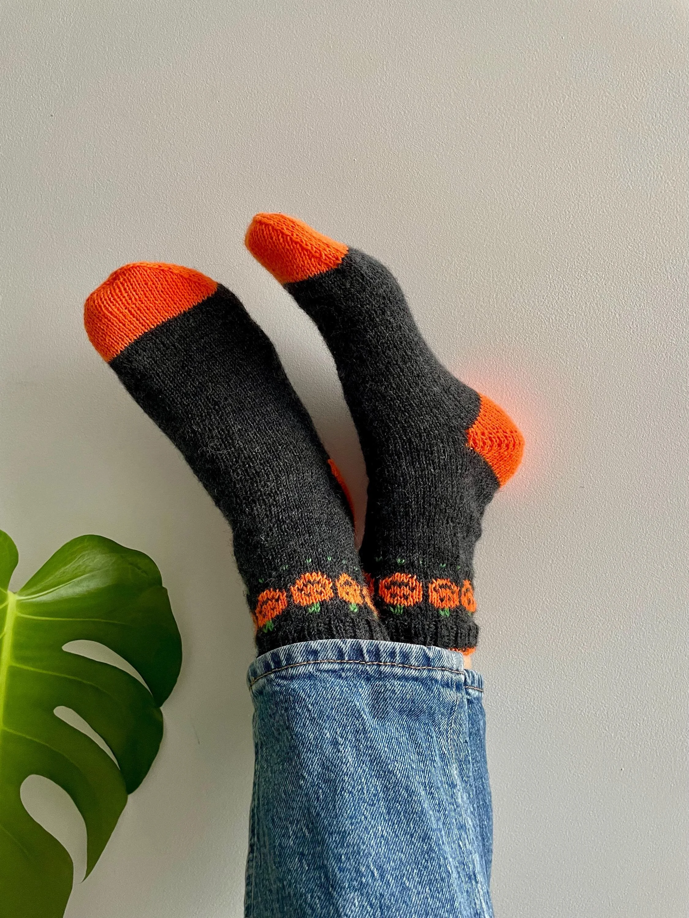 Pumpkin Socks